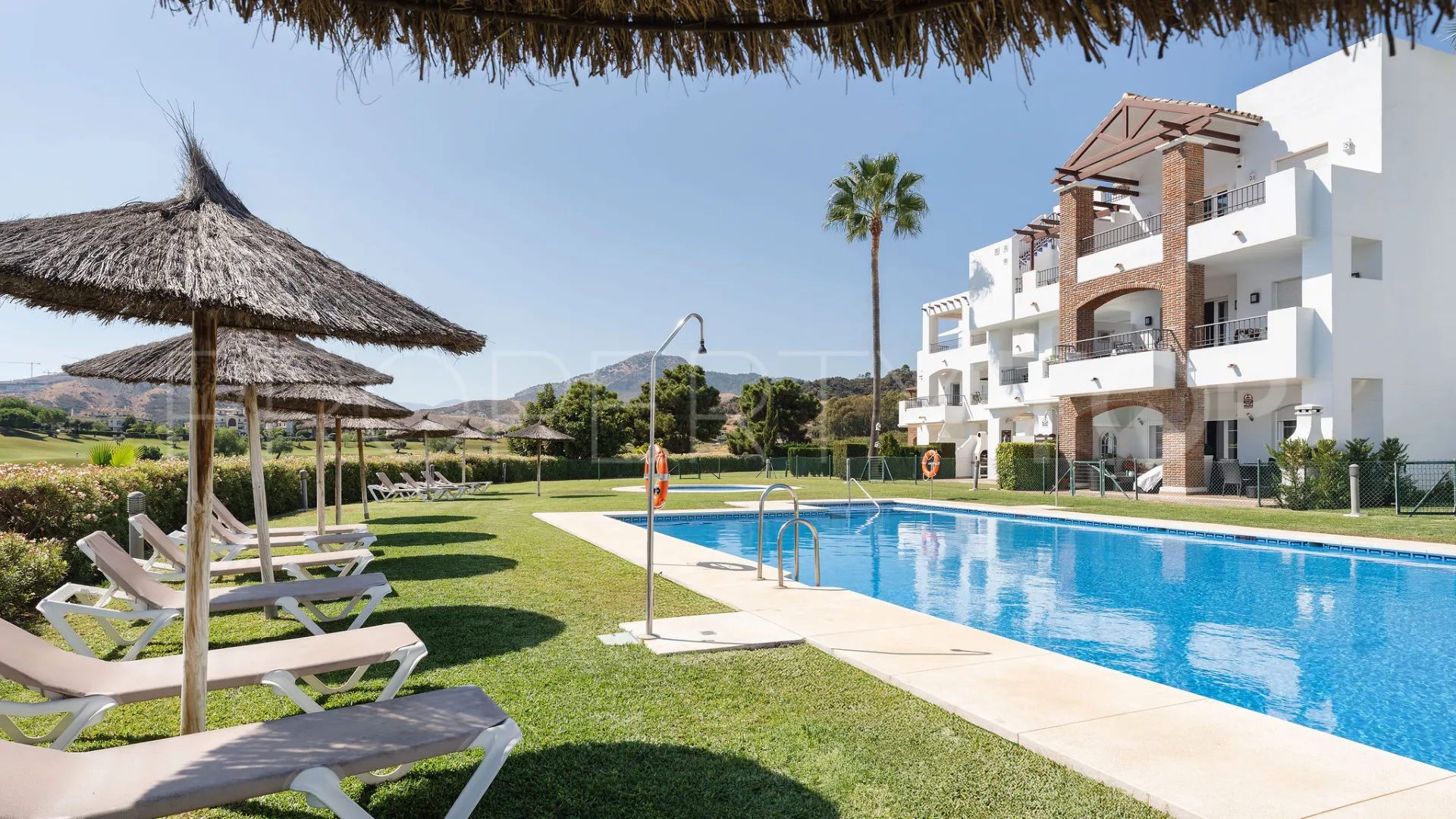 Ático en venta en Los Arqueros con 3 dormitorios