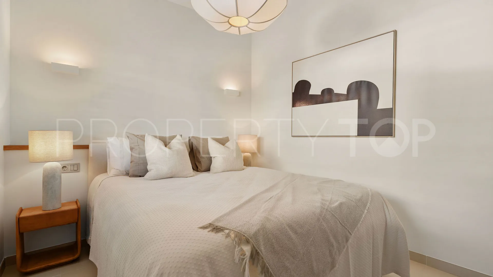 Se vende apartamento de 2 dormitorios en El Higueron