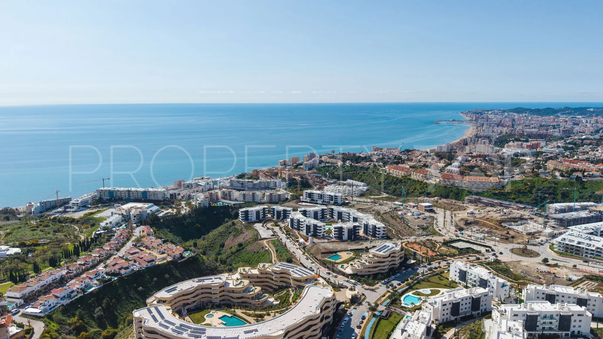 Se vende apartamento de 2 dormitorios en El Higueron