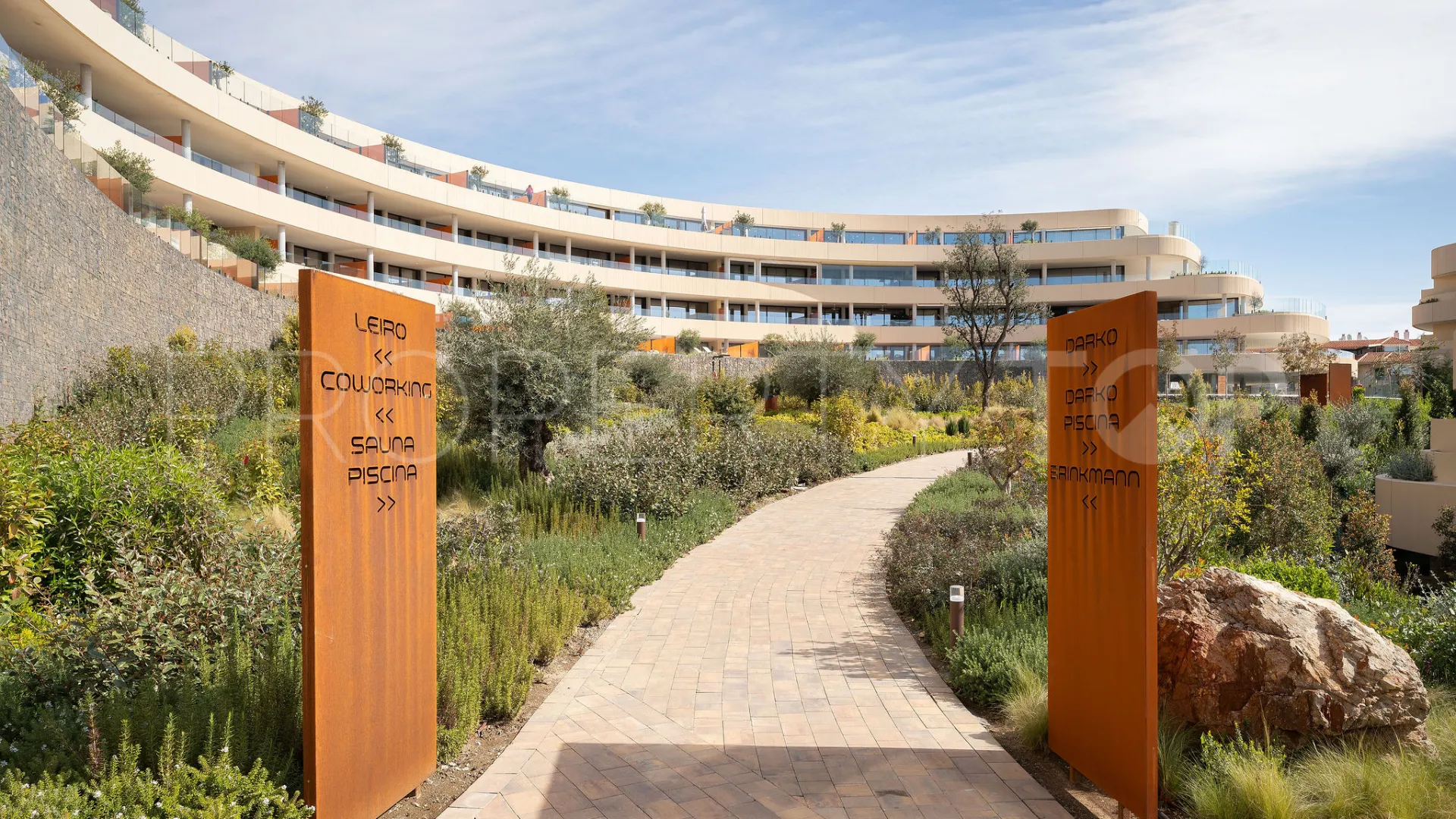 Se vende apartamento de 2 dormitorios en El Higueron