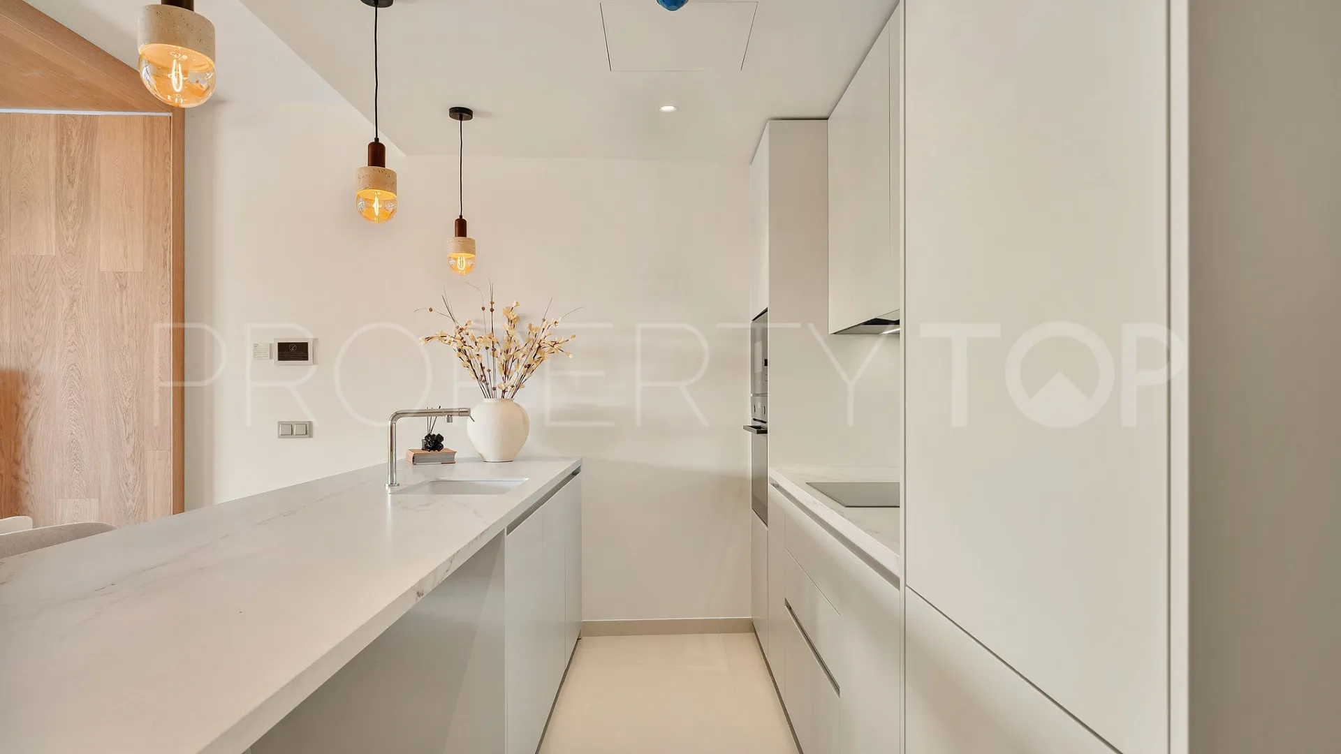 Se vende apartamento de 2 dormitorios en El Higueron