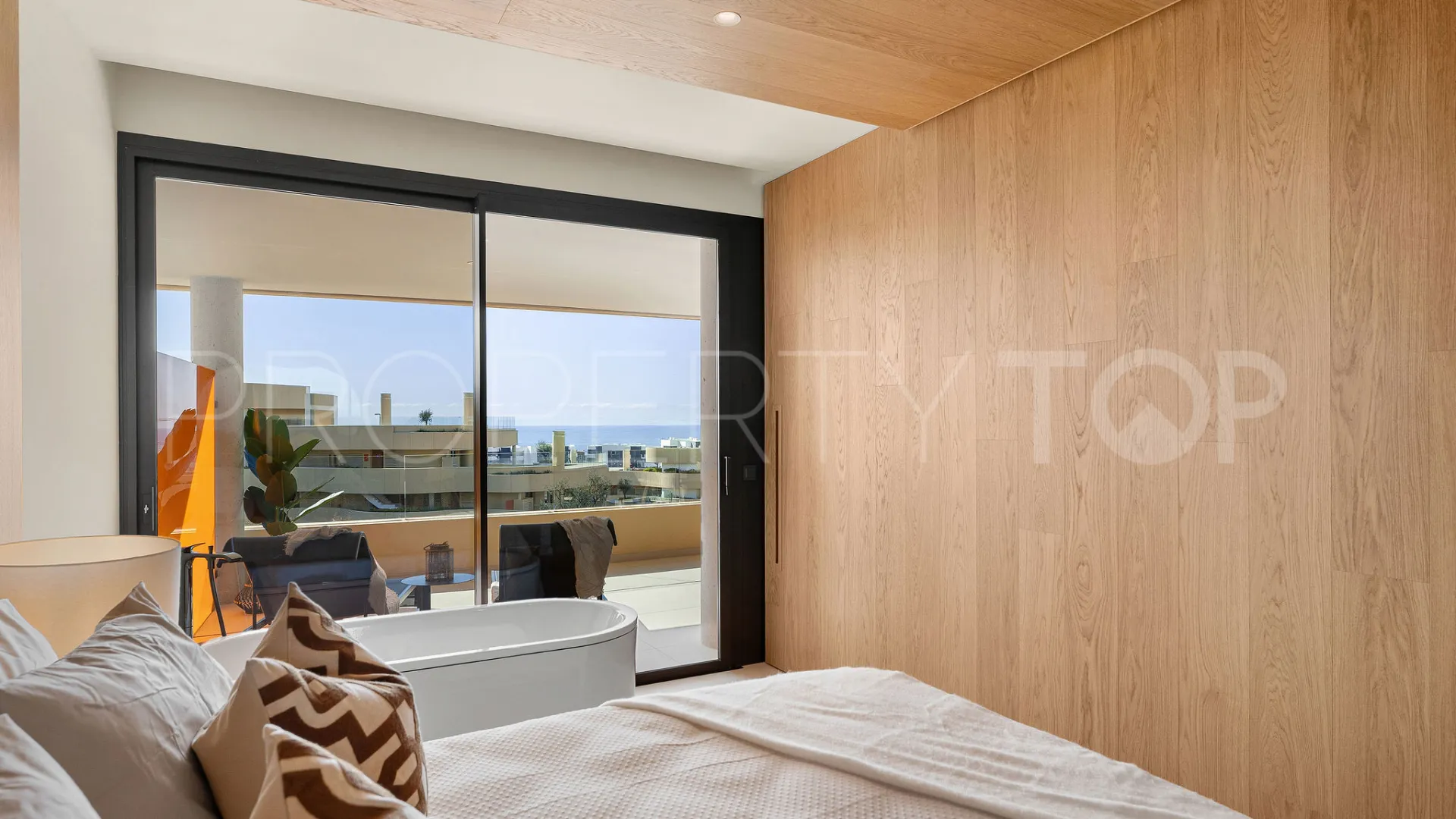 Se vende apartamento de 2 dormitorios en El Higueron