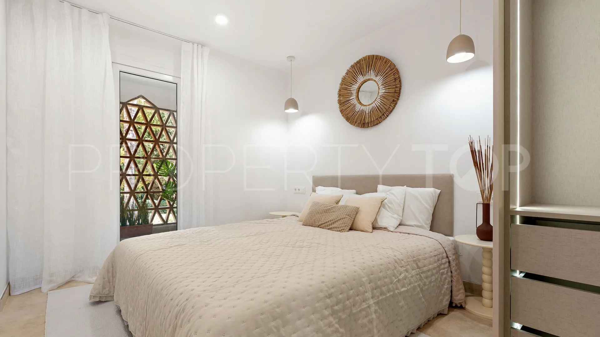 Apartamento a la venta en Cumbres del Rodeo