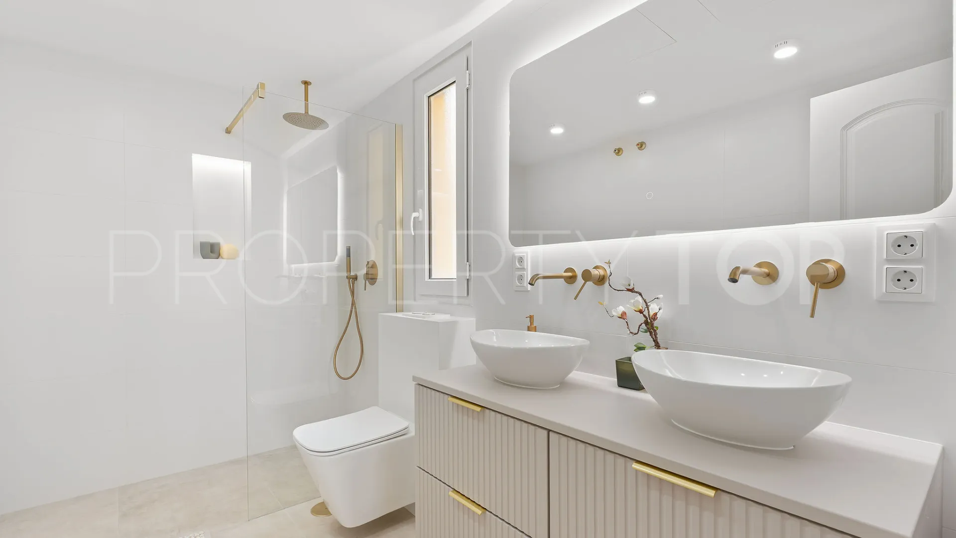 Apartamento a la venta en Cumbres del Rodeo