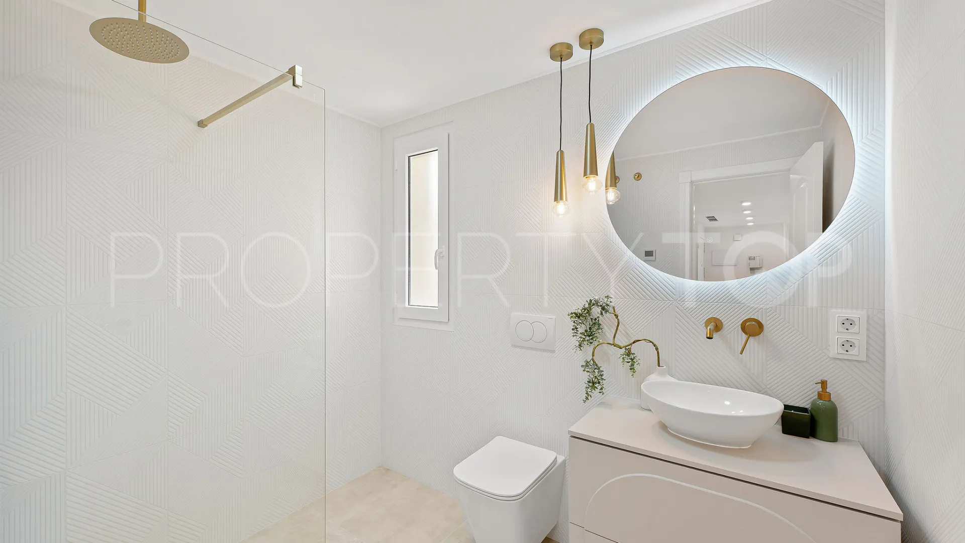 Apartamento a la venta en Cumbres del Rodeo