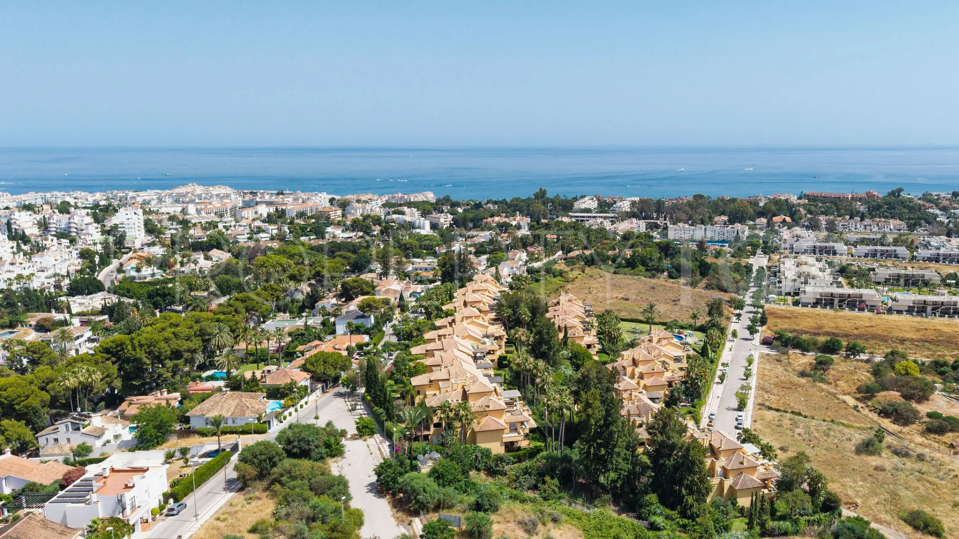 Apartamento a la venta en Cumbres del Rodeo