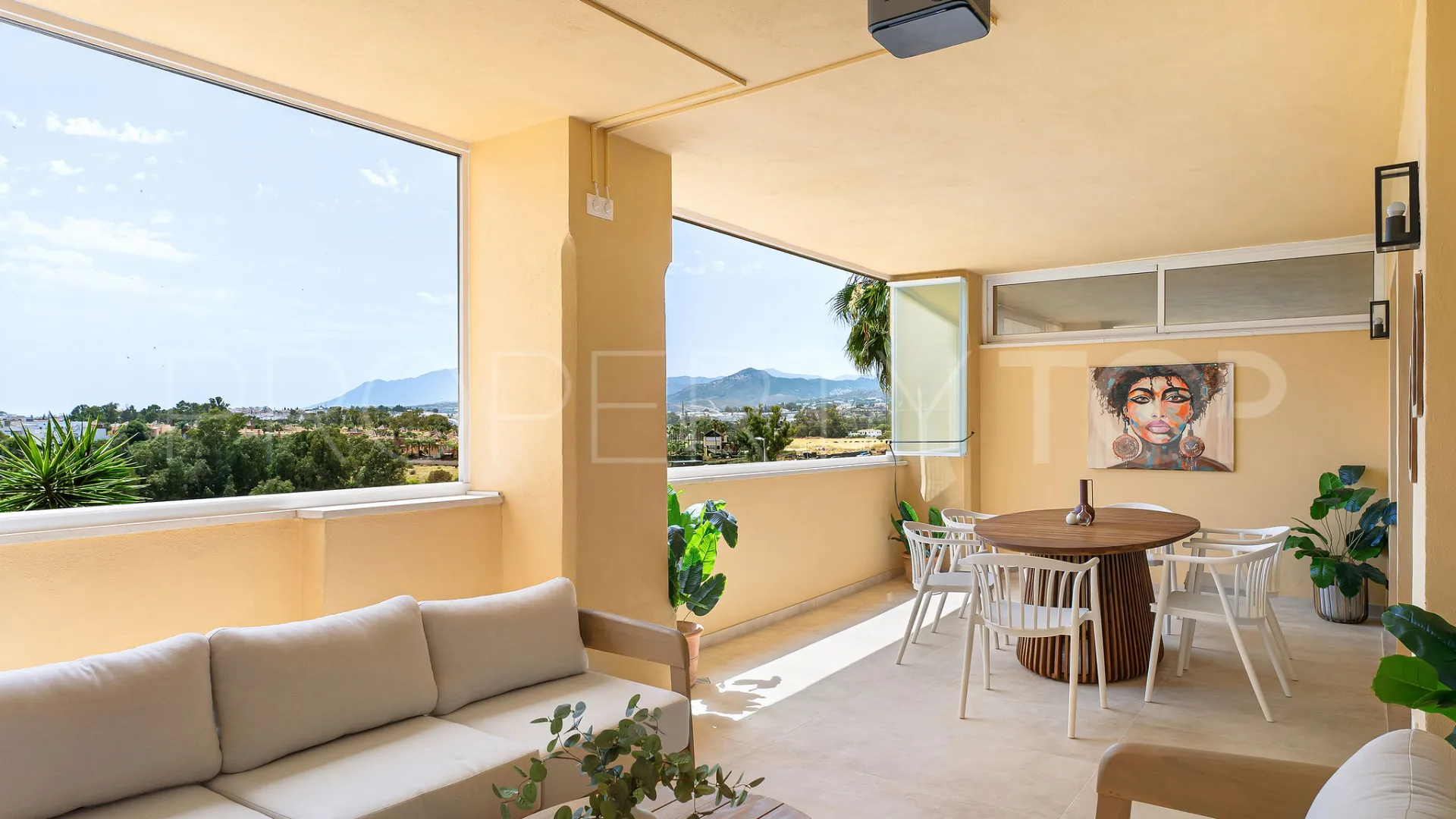 Apartamento a la venta en Cumbres del Rodeo