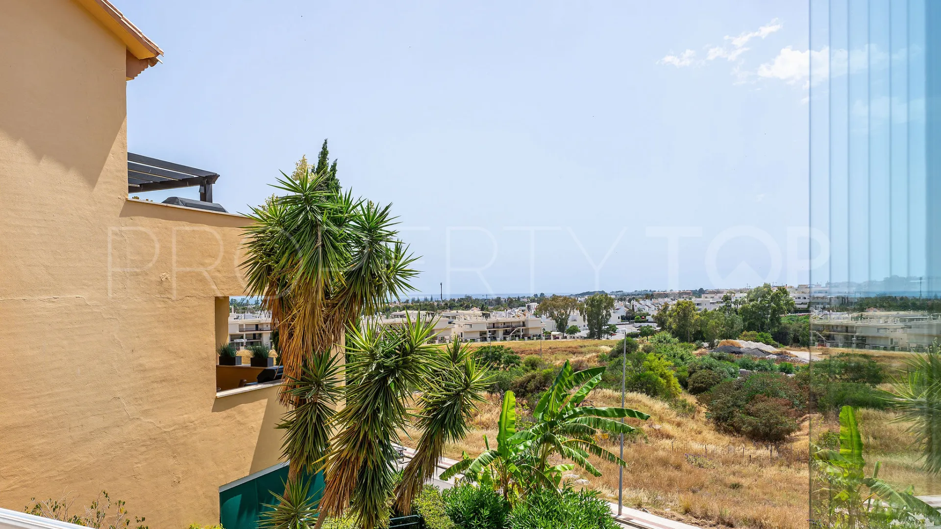 Apartamento a la venta en Cumbres del Rodeo