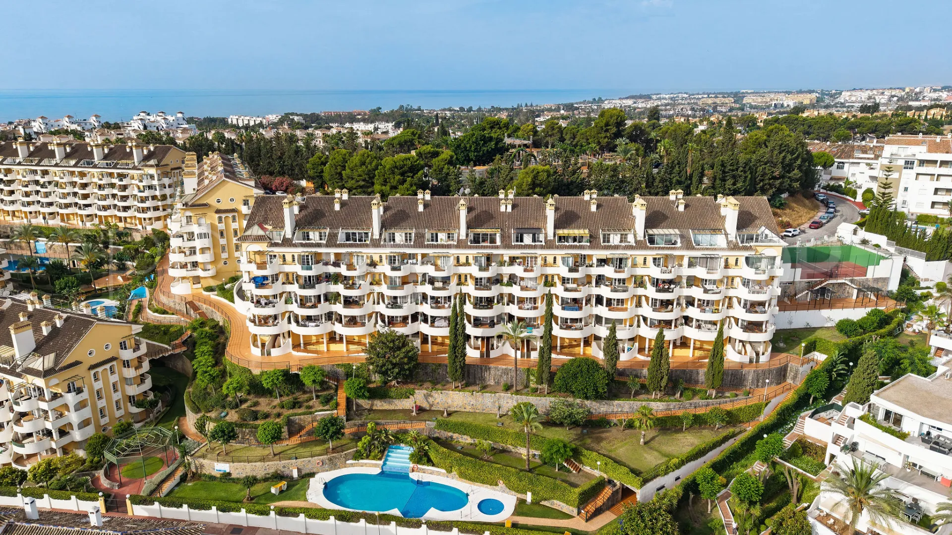 Apartamento en venta en Señorio de Aloha de 2 dormitorios
