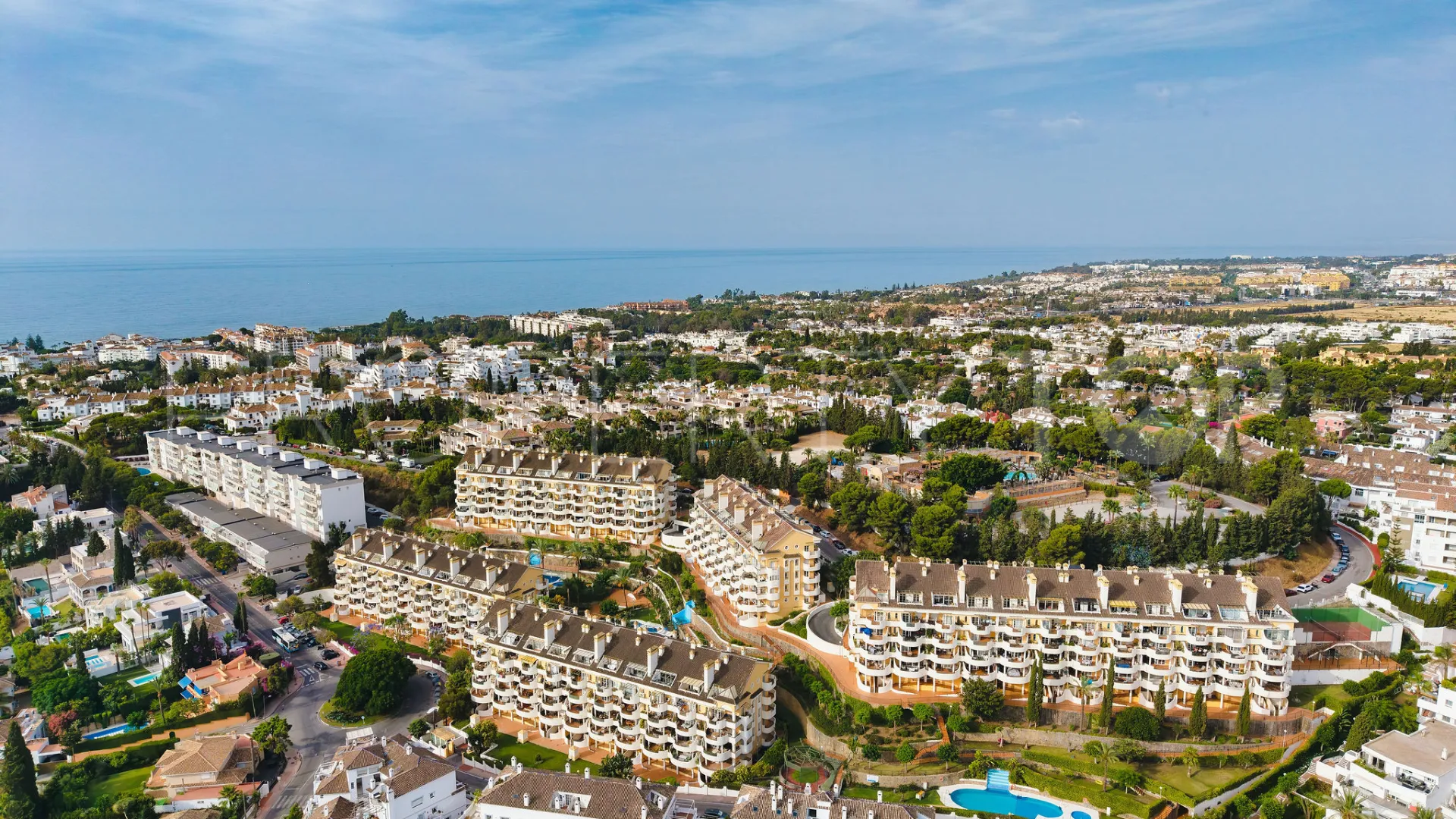 Apartamento en venta en Señorio de Aloha de 2 dormitorios