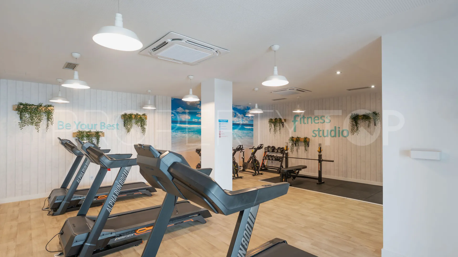 Buy 3 bedrooms ground floor apartment in Benalmadena Pueblo