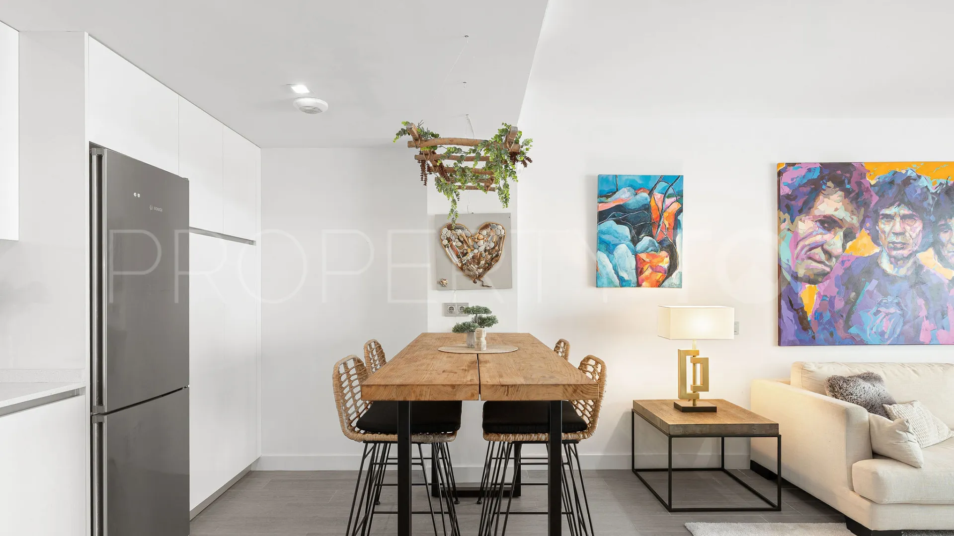 Buy 3 bedrooms ground floor apartment in Benalmadena Pueblo