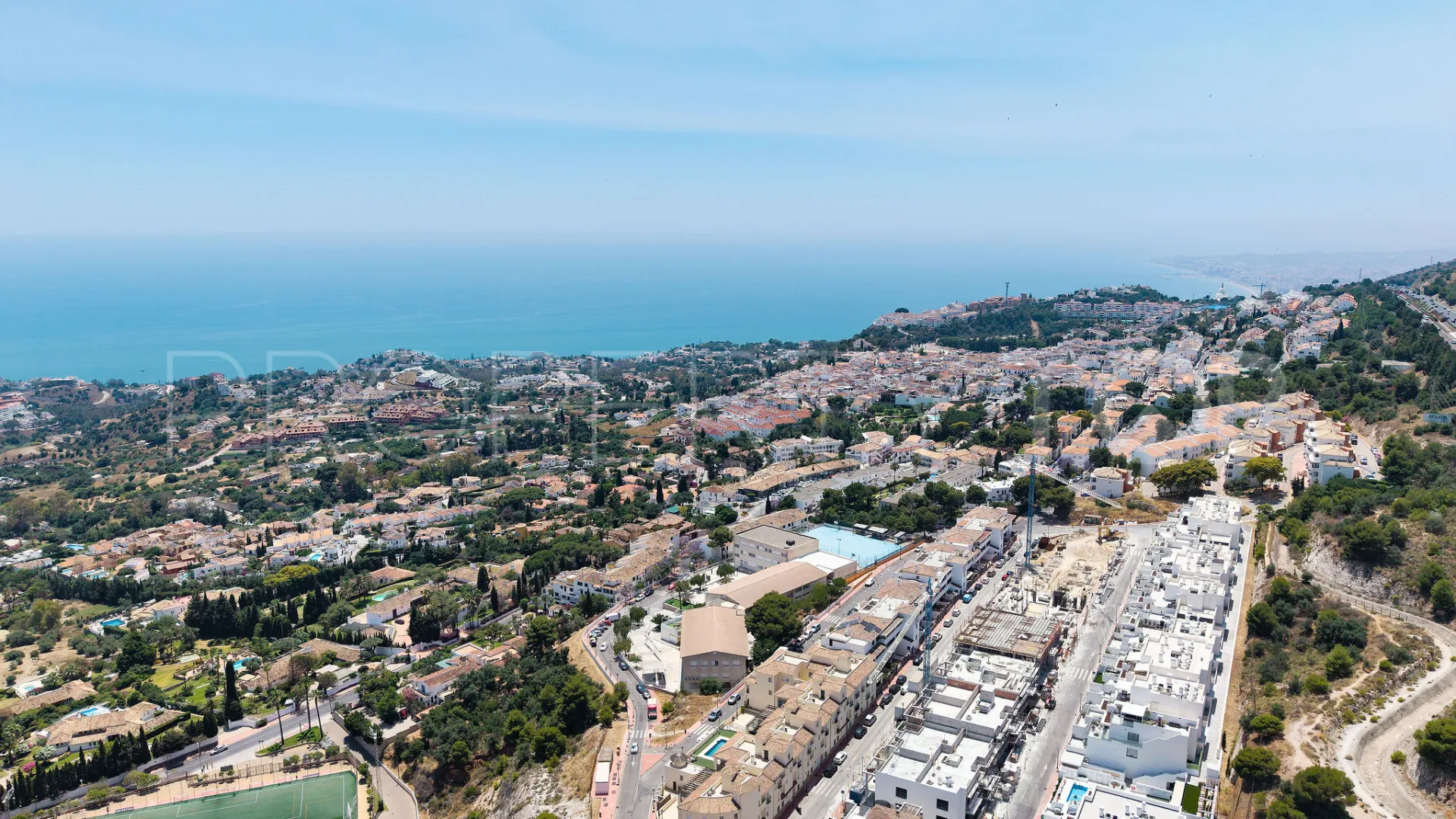Buy 3 bedrooms ground floor apartment in Benalmadena Pueblo