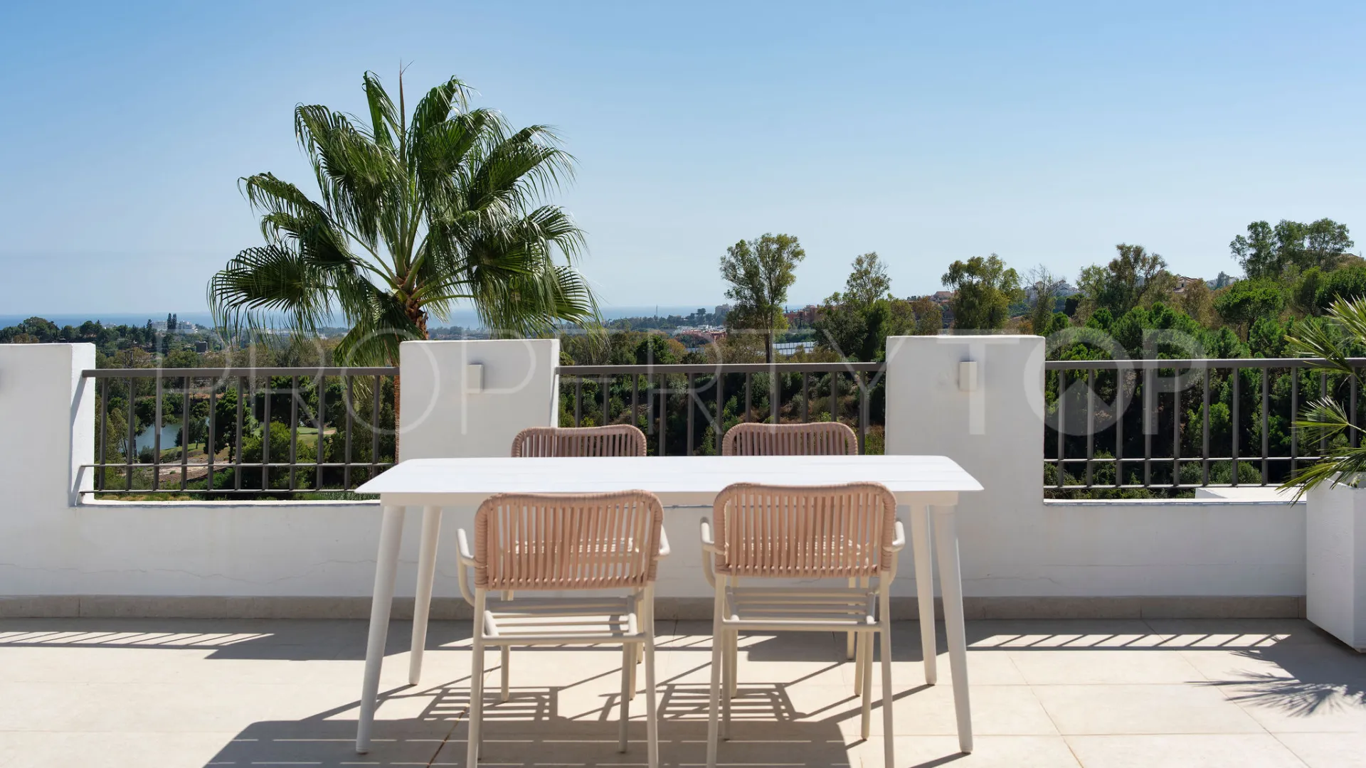 Penthouse with 3 bedrooms for sale in Los Arqueros