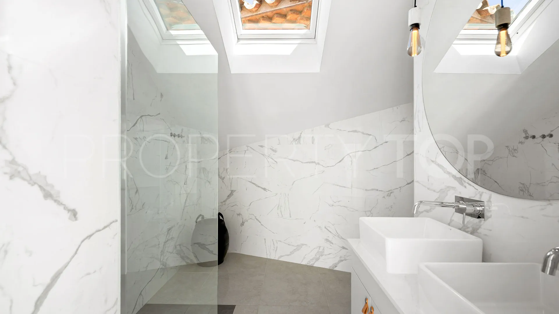 Atico duplex en venta en Las Lolas