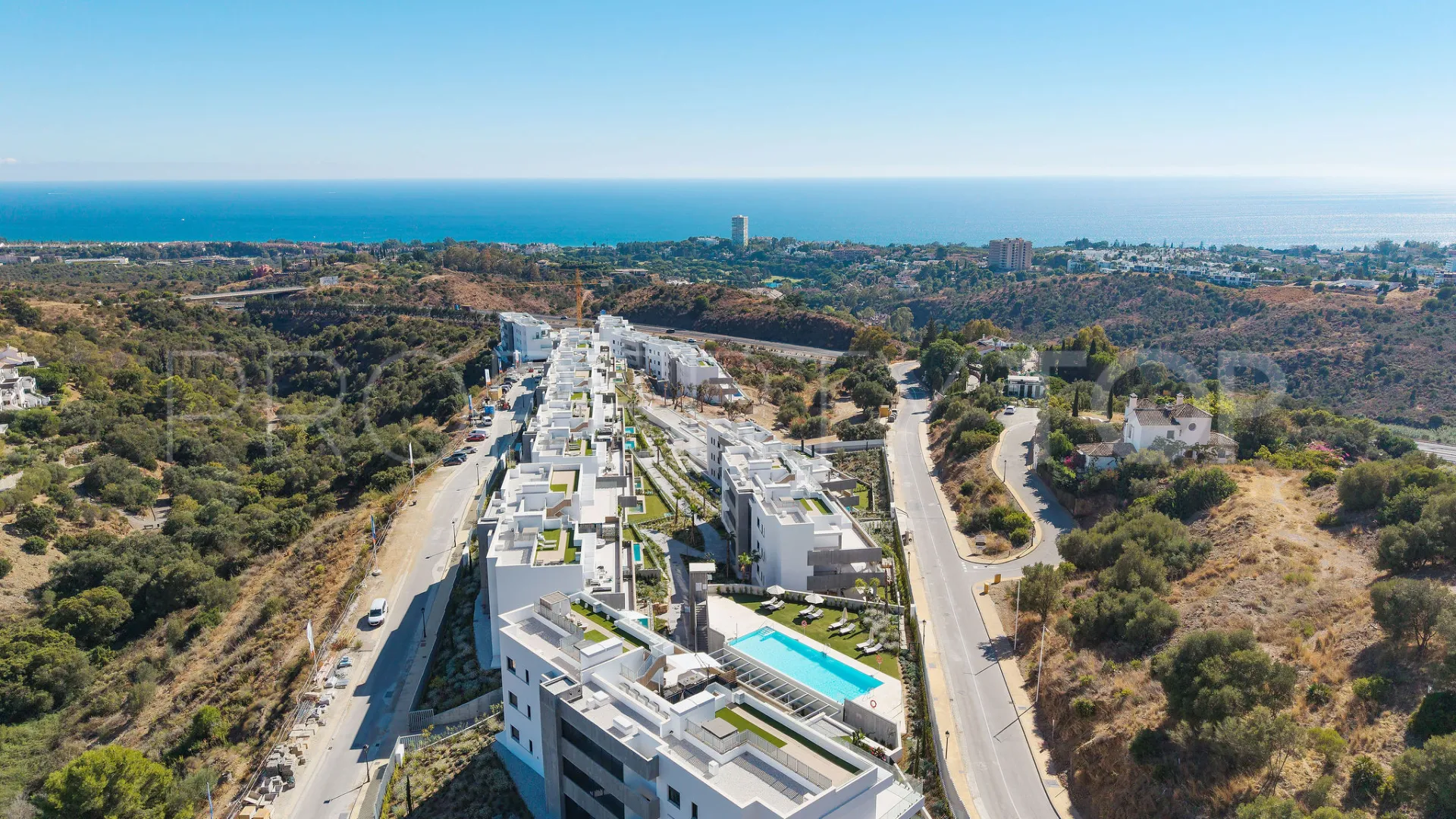 For sale ground floor apartment with 2 bedrooms in Los Altos de los Monteros