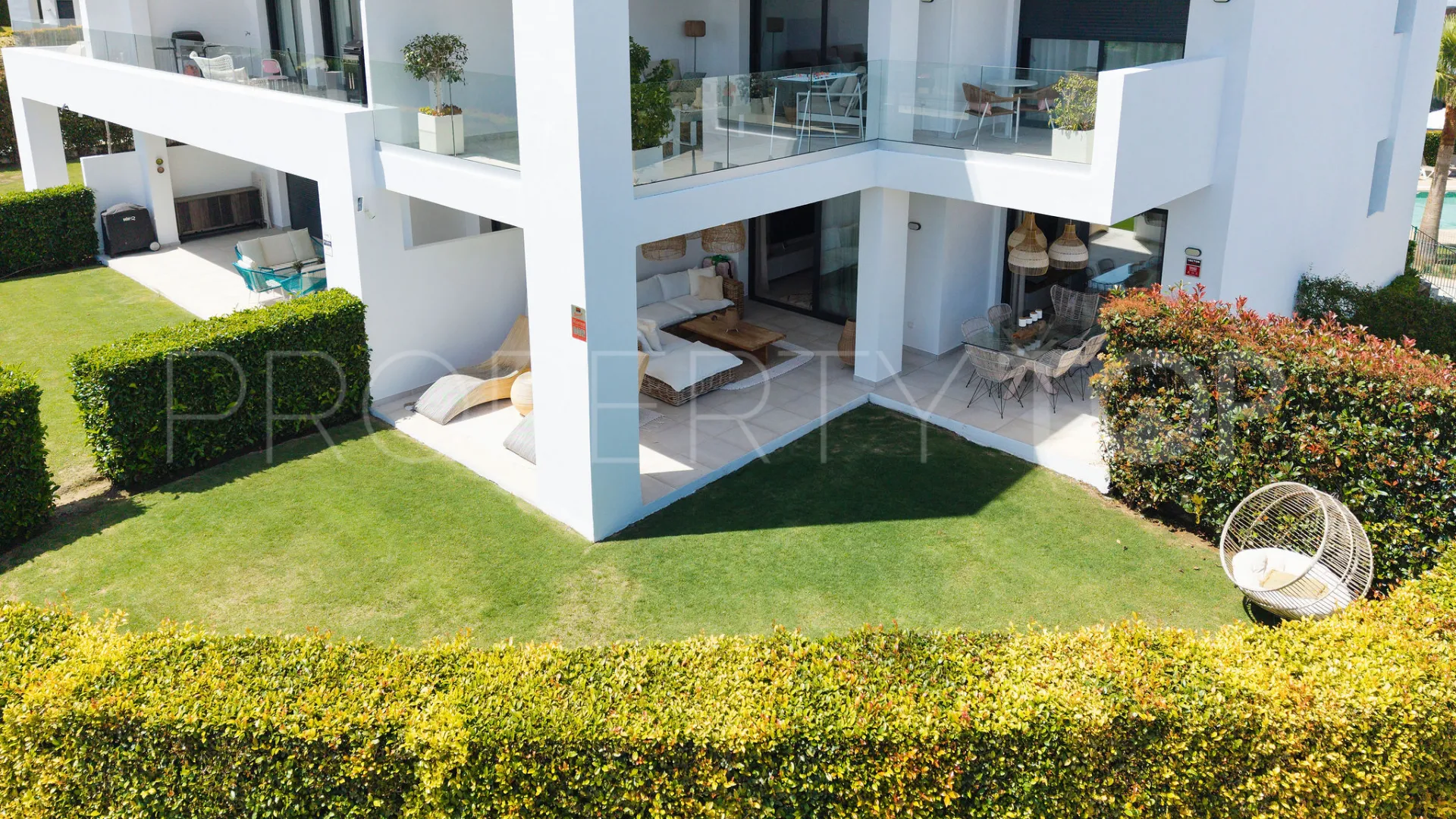 Apartamento planta baja en venta con 2 dormitorios en Cortijo del Golf