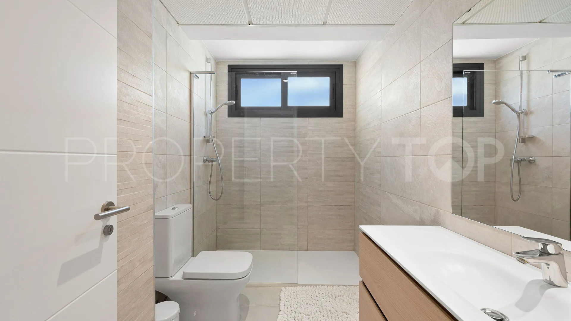 Apartamento planta baja en venta con 2 dormitorios en Cortijo del Golf