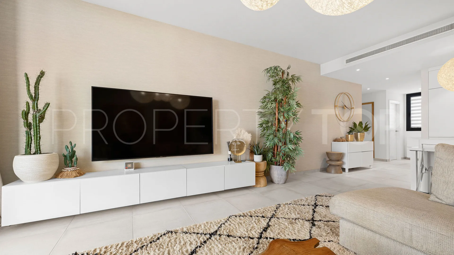 Apartamento planta baja en venta con 2 dormitorios en Cortijo del Golf