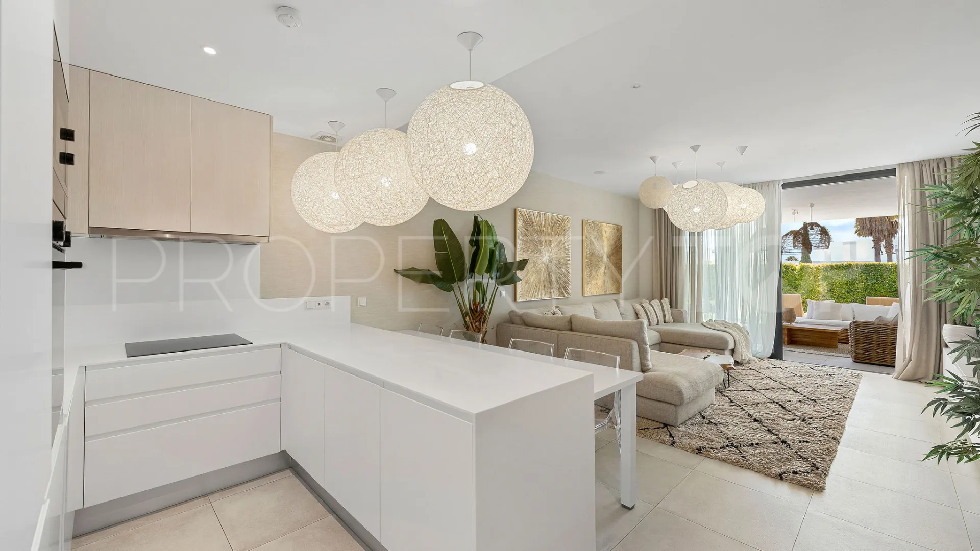 Apartamento planta baja en venta con 2 dormitorios en Cortijo del Golf