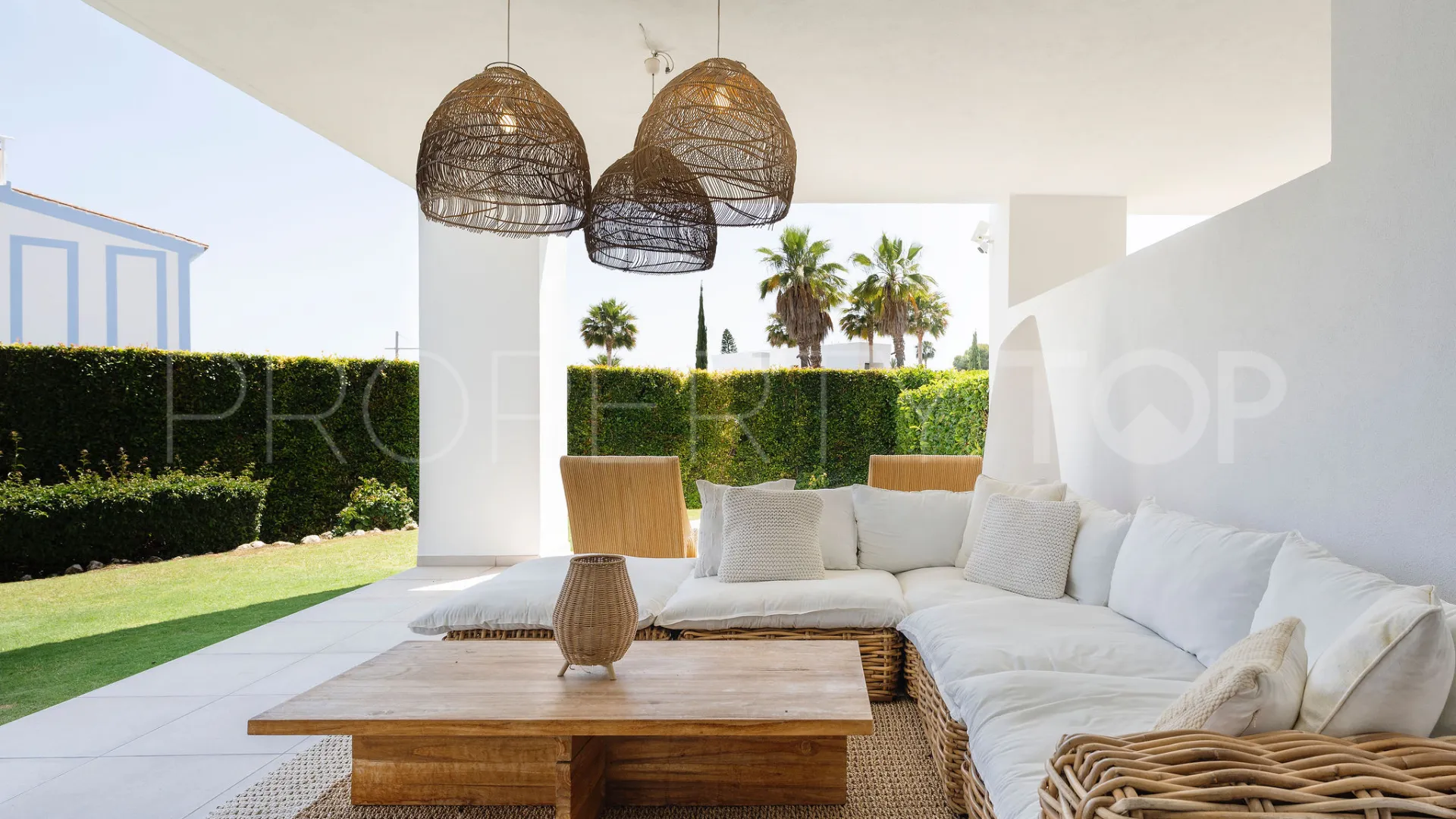 Apartamento planta baja en venta con 2 dormitorios en Cortijo del Golf
