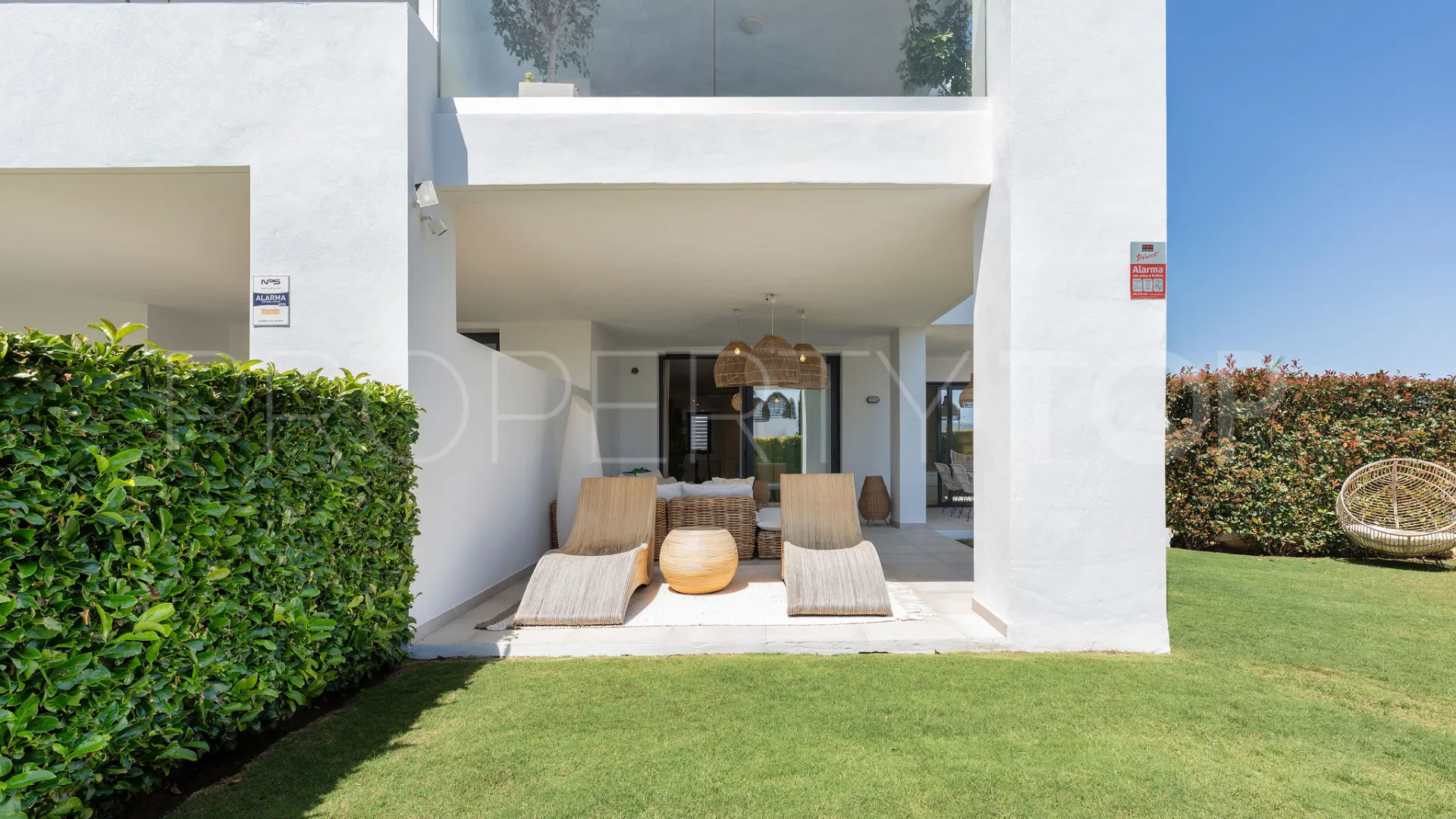Apartamento planta baja en venta con 2 dormitorios en Cortijo del Golf