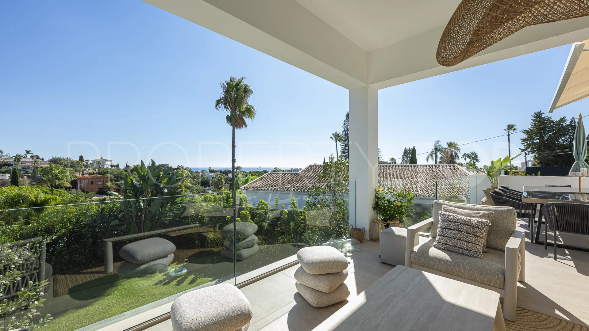 For sale house in El Rosario with 4 bedrooms
