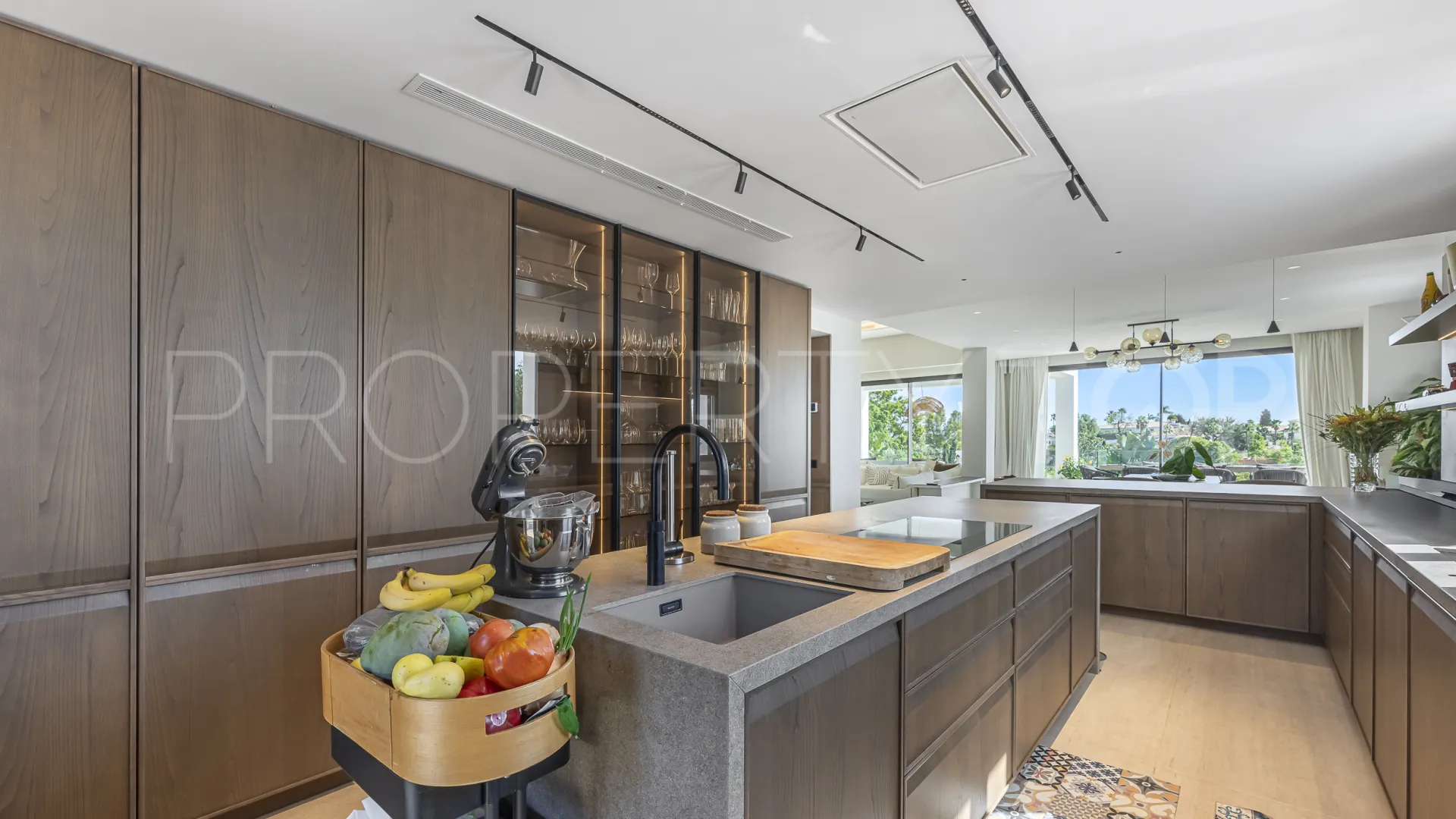 For sale house in El Rosario with 4 bedrooms