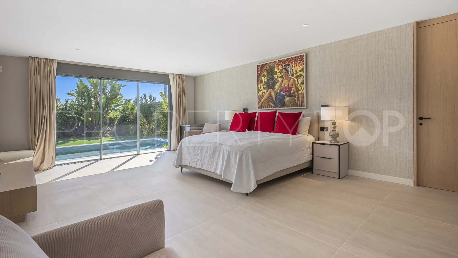For sale house in El Rosario with 4 bedrooms