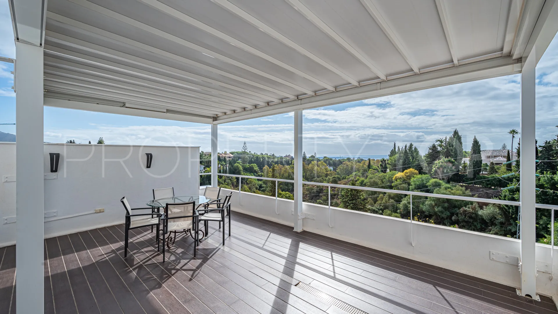 7 bedrooms town house for sale in Coto Real
