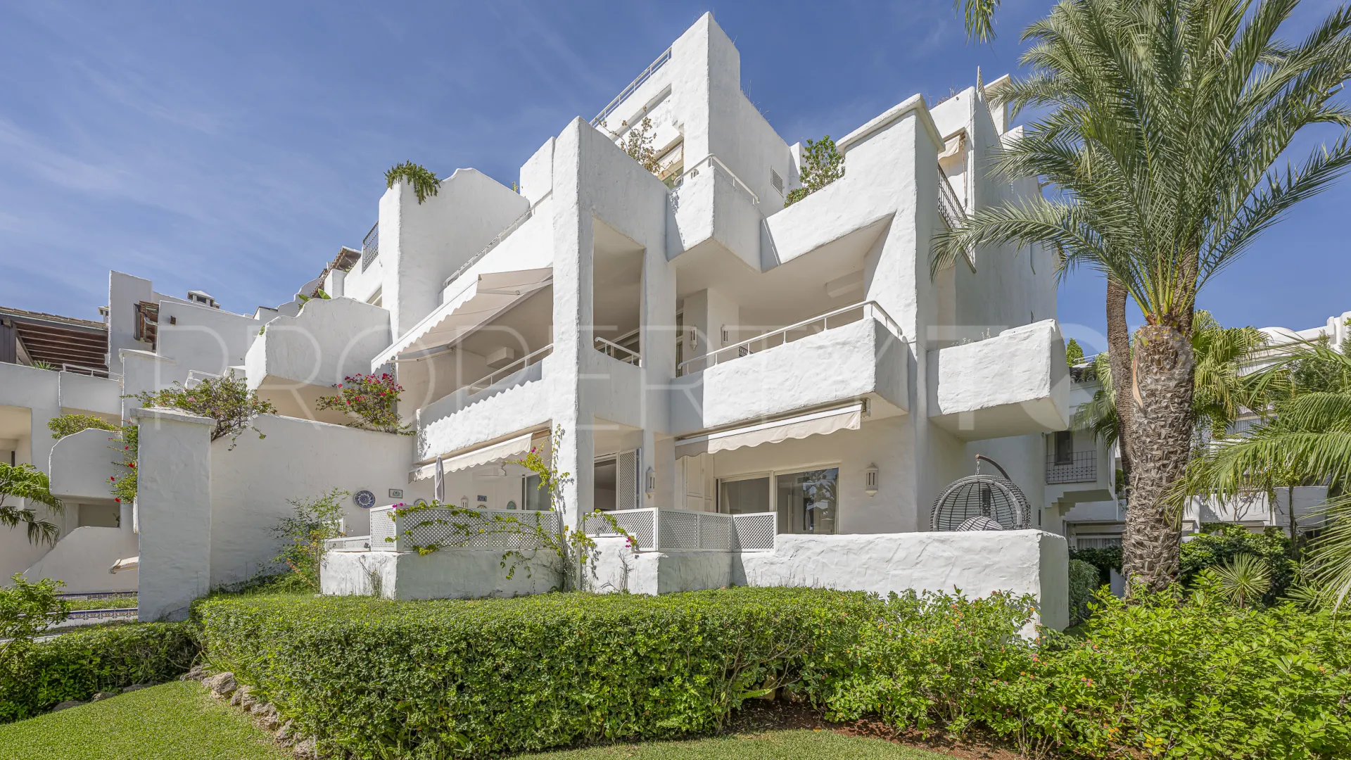 For sale 3 bedrooms apartment in Alhambra del Mar