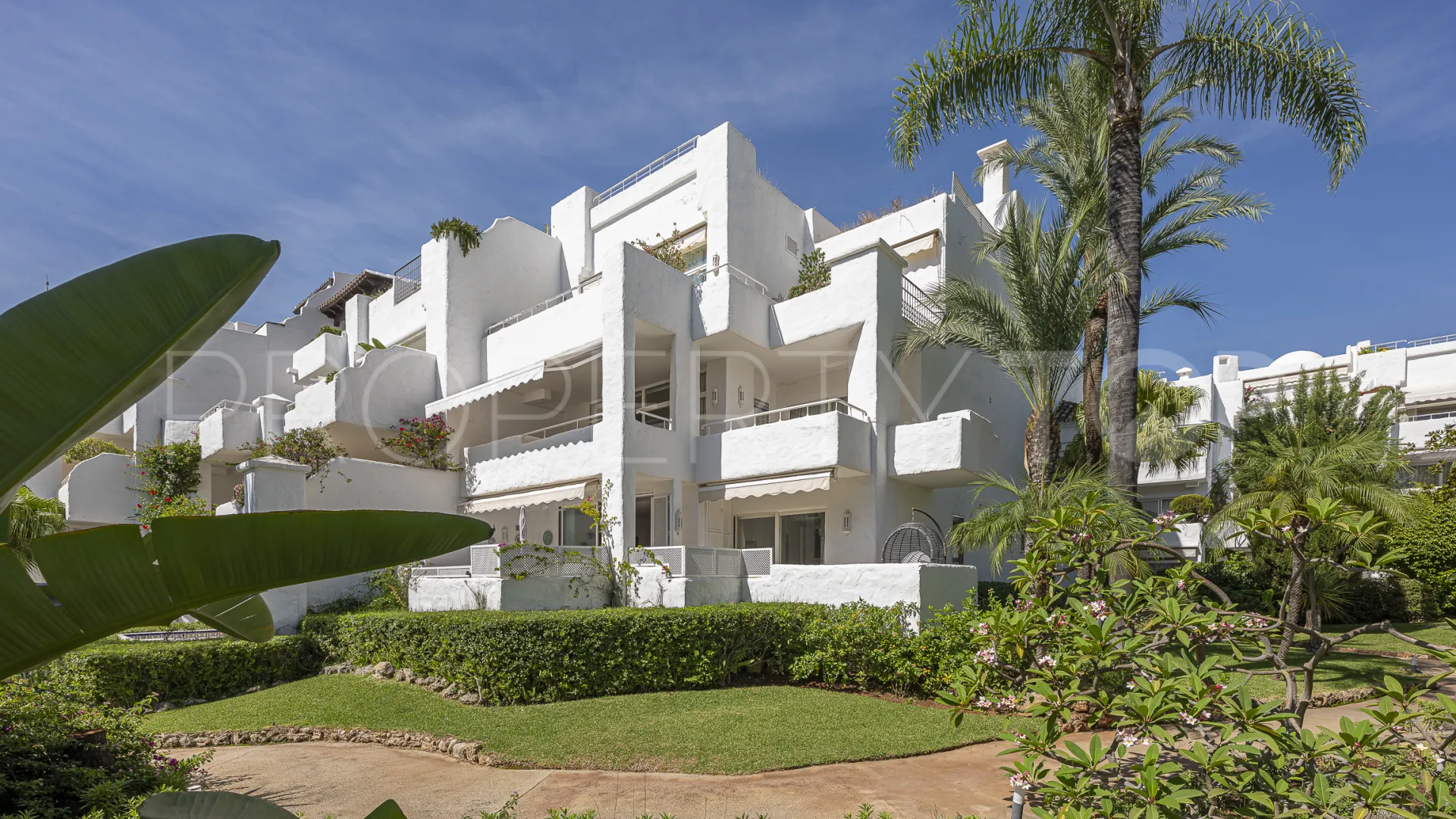 For sale 3 bedrooms apartment in Alhambra del Mar