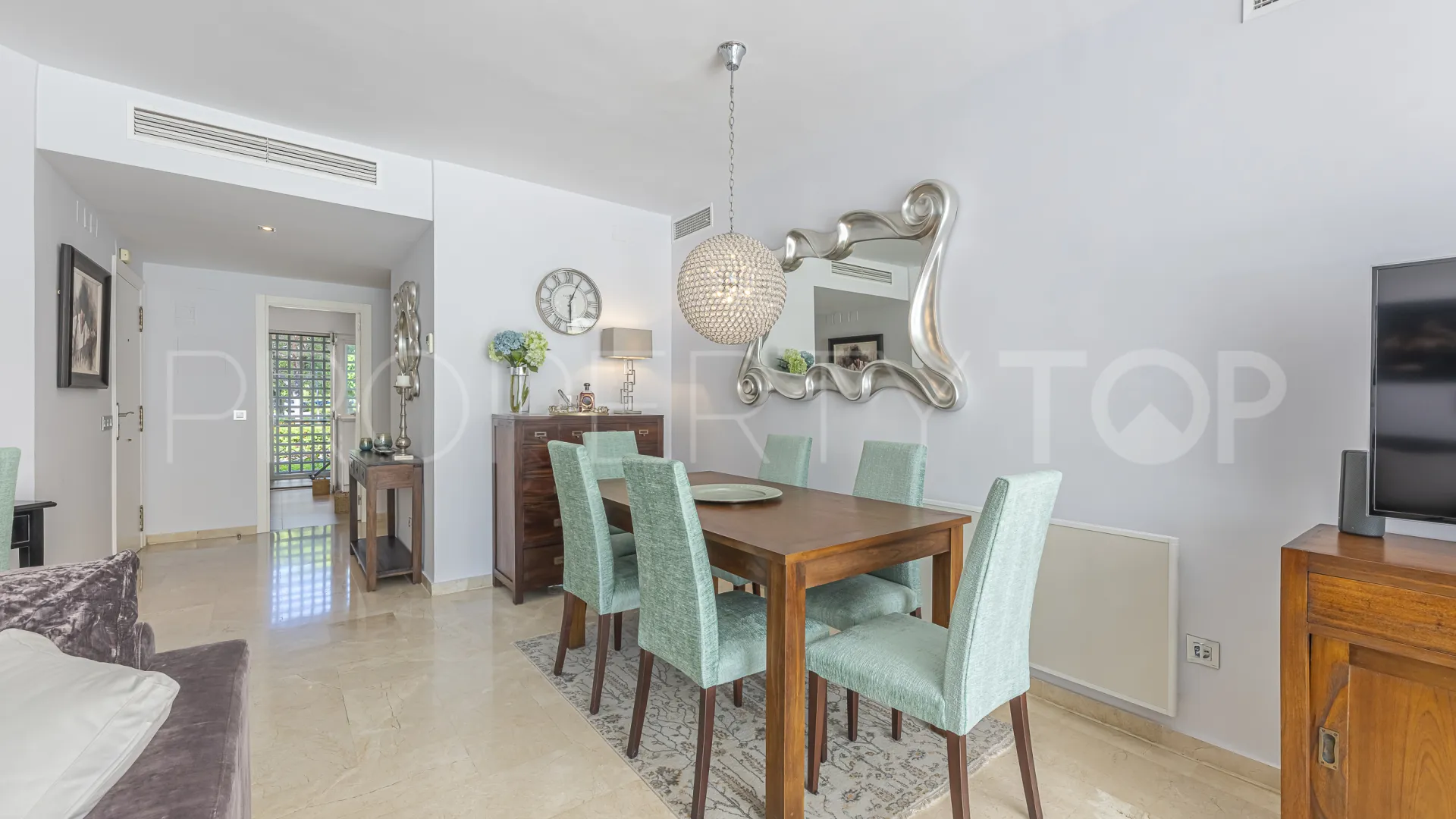 For sale 3 bedrooms apartment in Alhambra del Mar