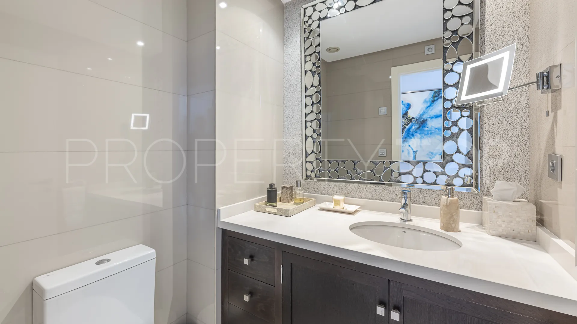 For sale 3 bedrooms apartment in Alhambra del Mar