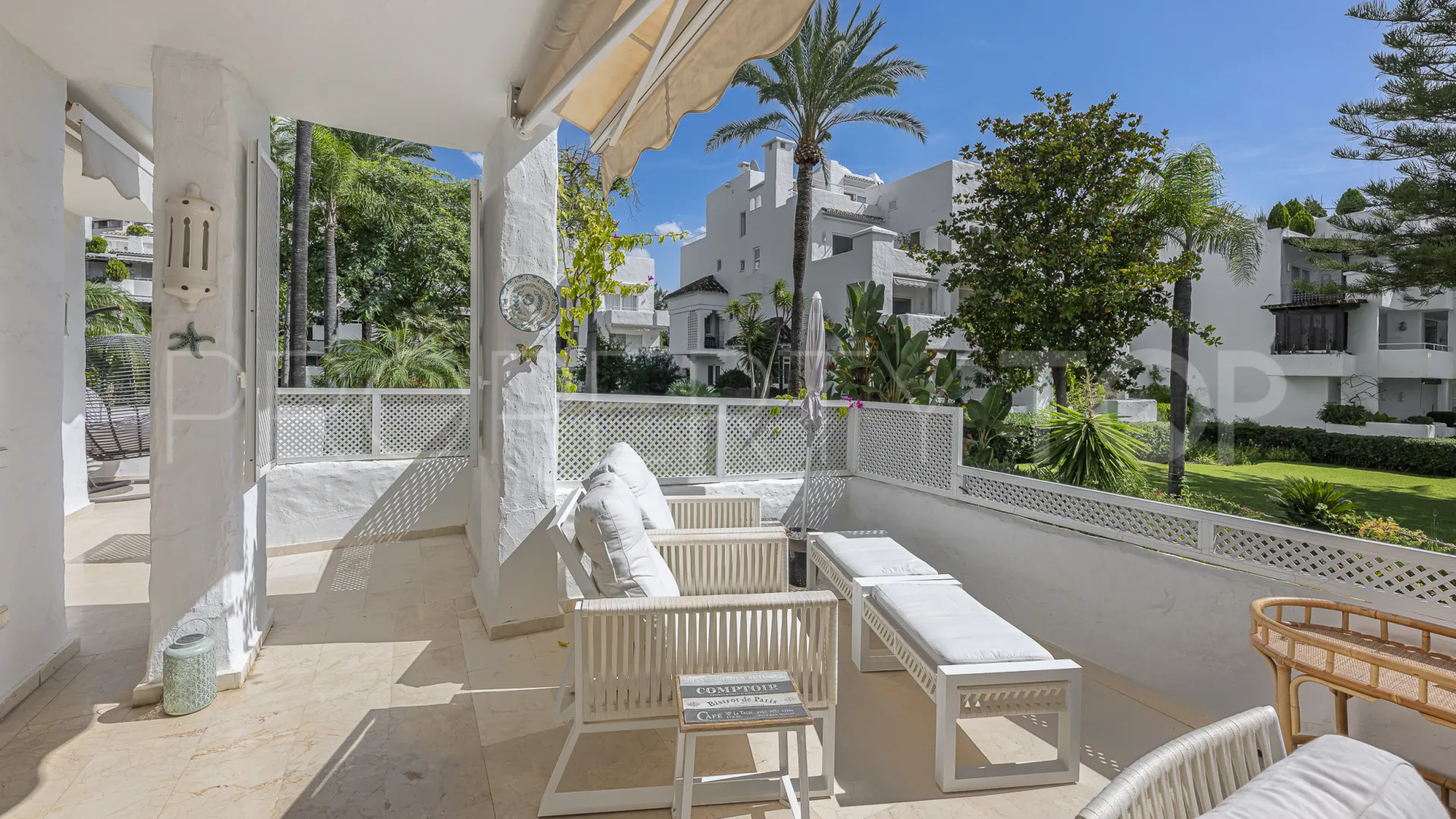 For sale 3 bedrooms apartment in Alhambra del Mar