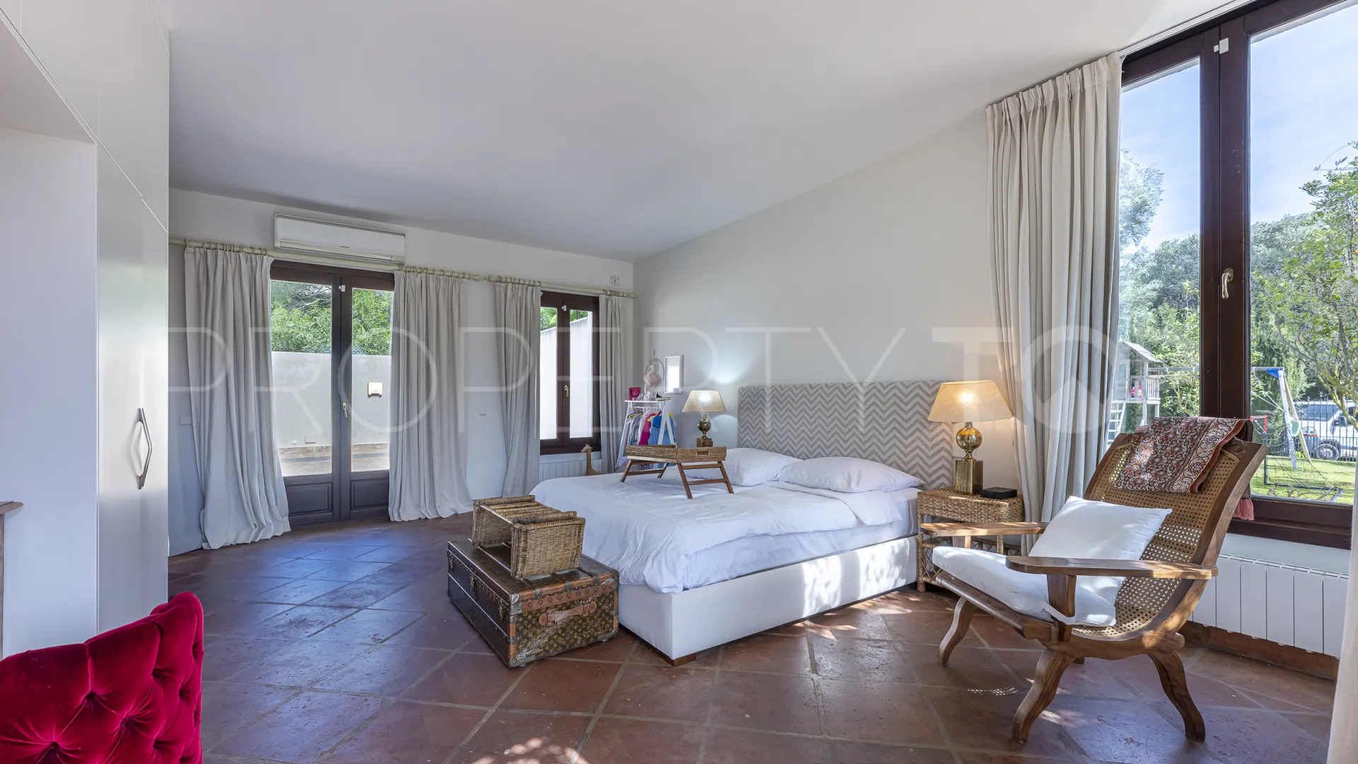 Villa en venta de 5 dormitorios en Sotogrande Alto