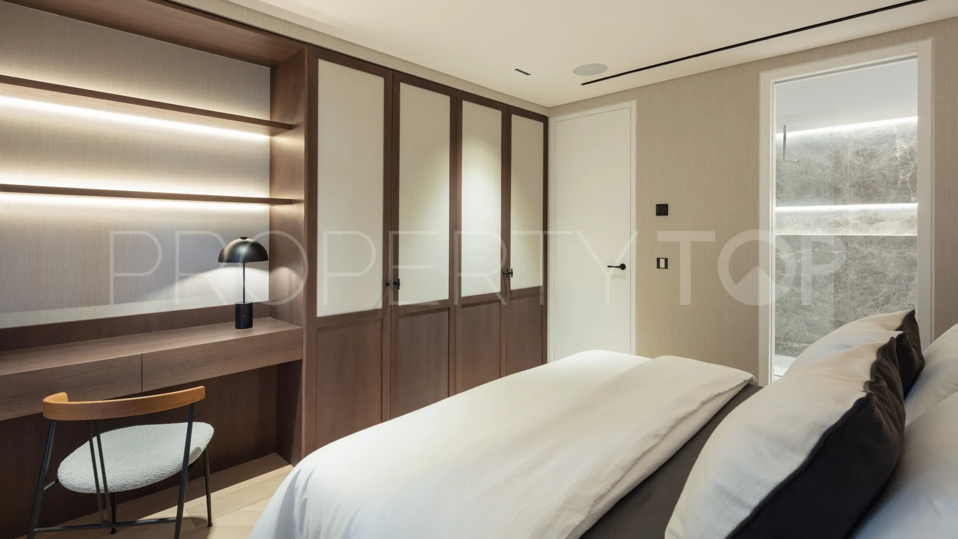 For sale apartment with 3 bedrooms in Marina Puente Romano