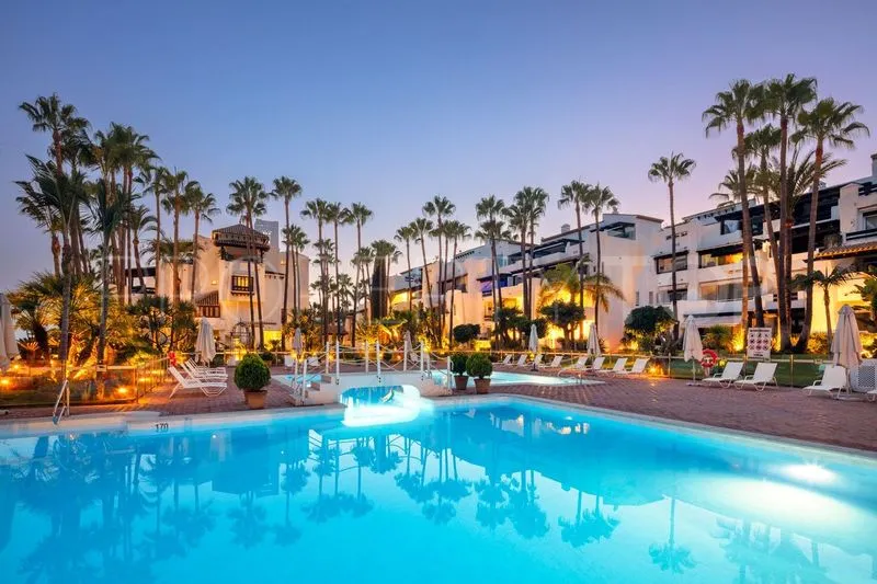 Apartamento planta baja en venta en Puente Romano