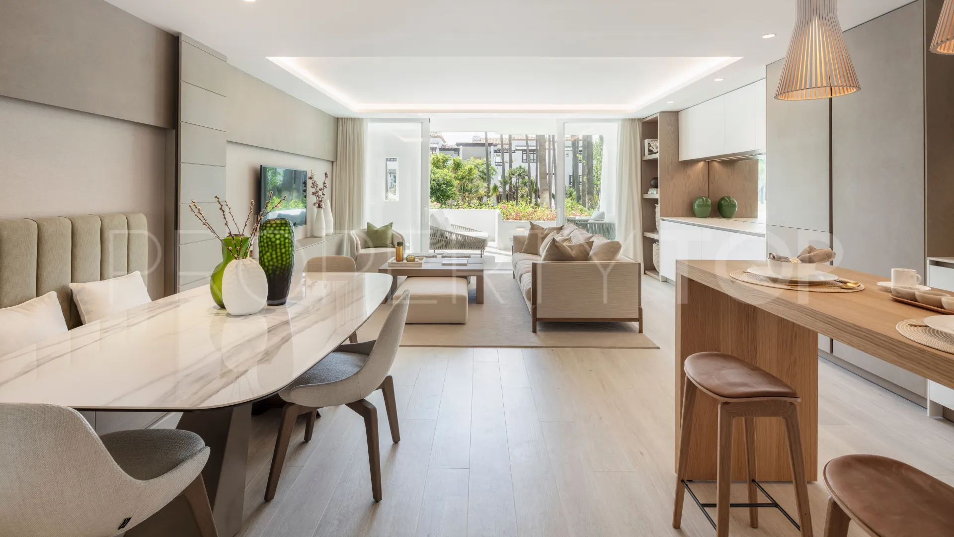 Apartamento planta baja en venta en Puente Romano