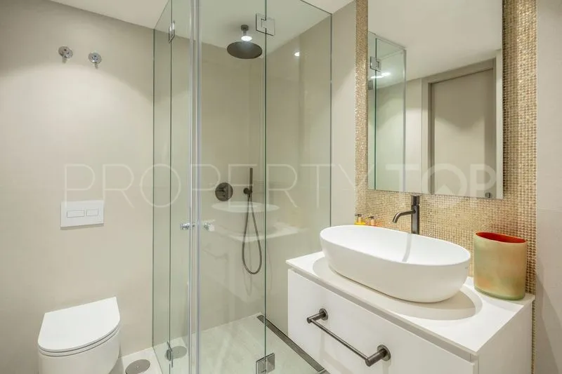 Apartamento planta baja en venta en Puente Romano