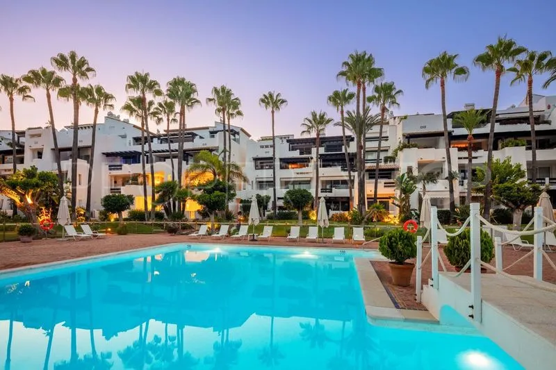 Apartamento planta baja en venta en Puente Romano