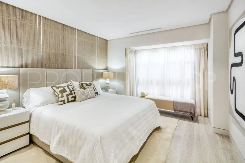 Apartamento planta baja en venta en Puente Romano