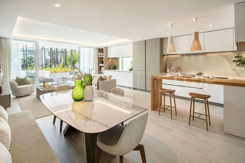 Apartamento planta baja en venta en Puente Romano
