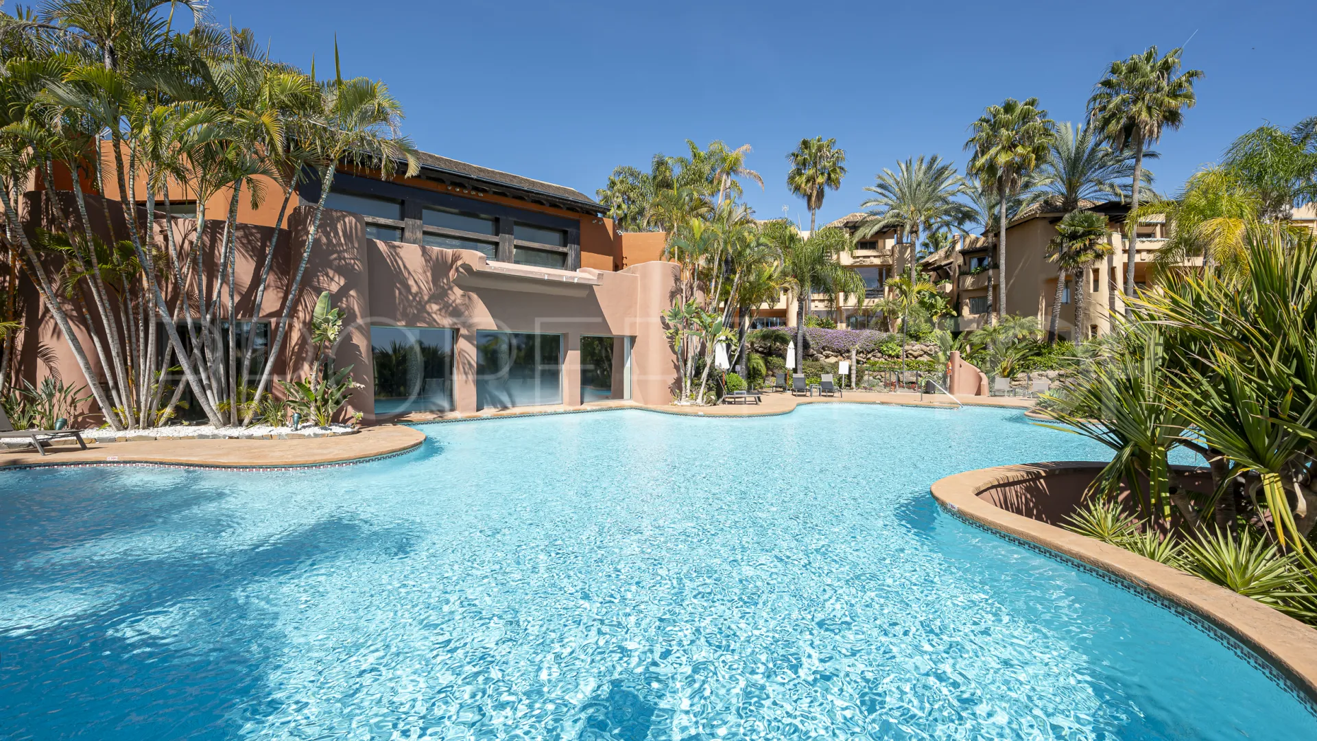 Penthouse for sale in Mansion Club with 2 bedrooms
