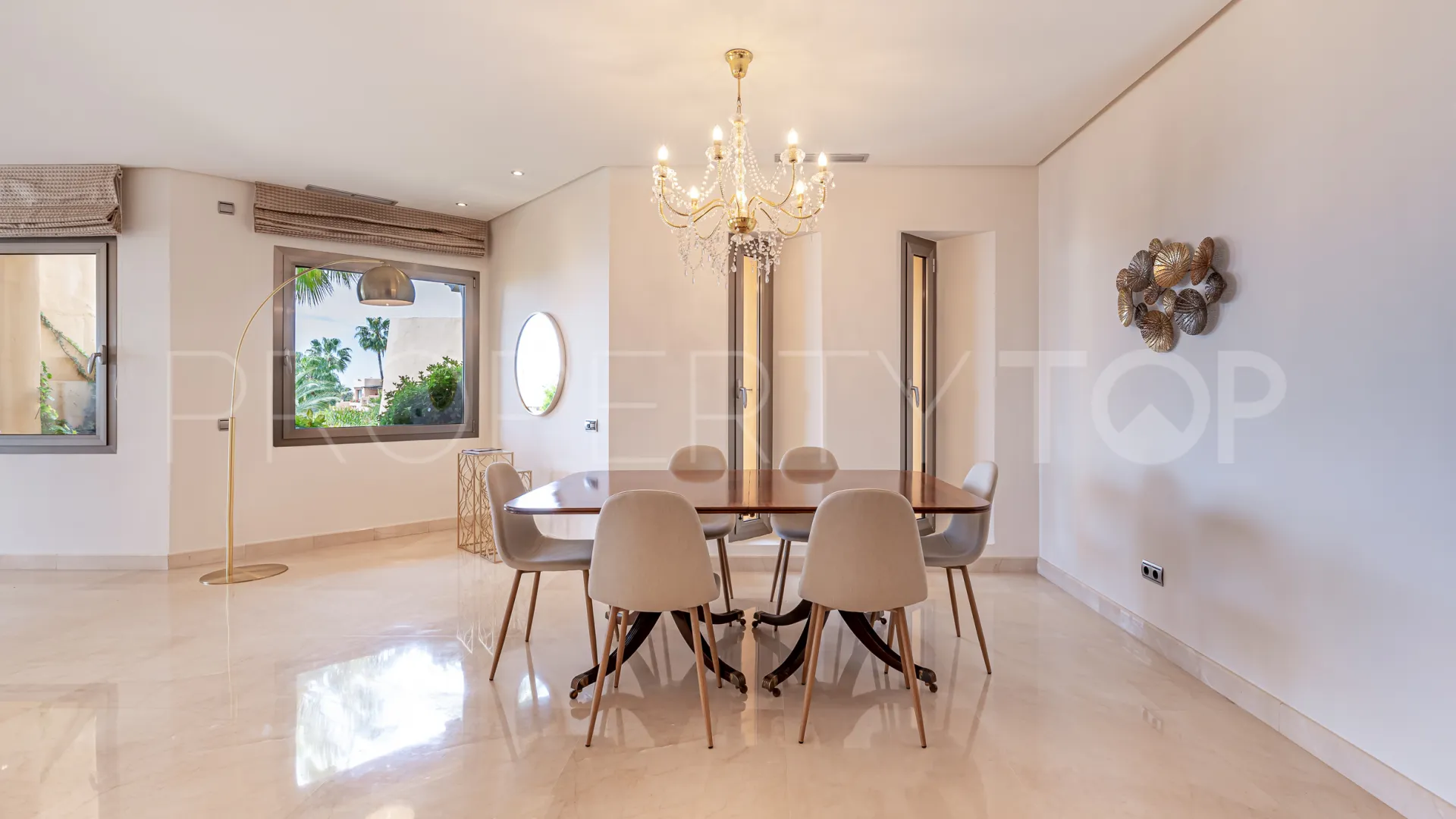 Penthouse for sale in Mansion Club with 2 bedrooms
