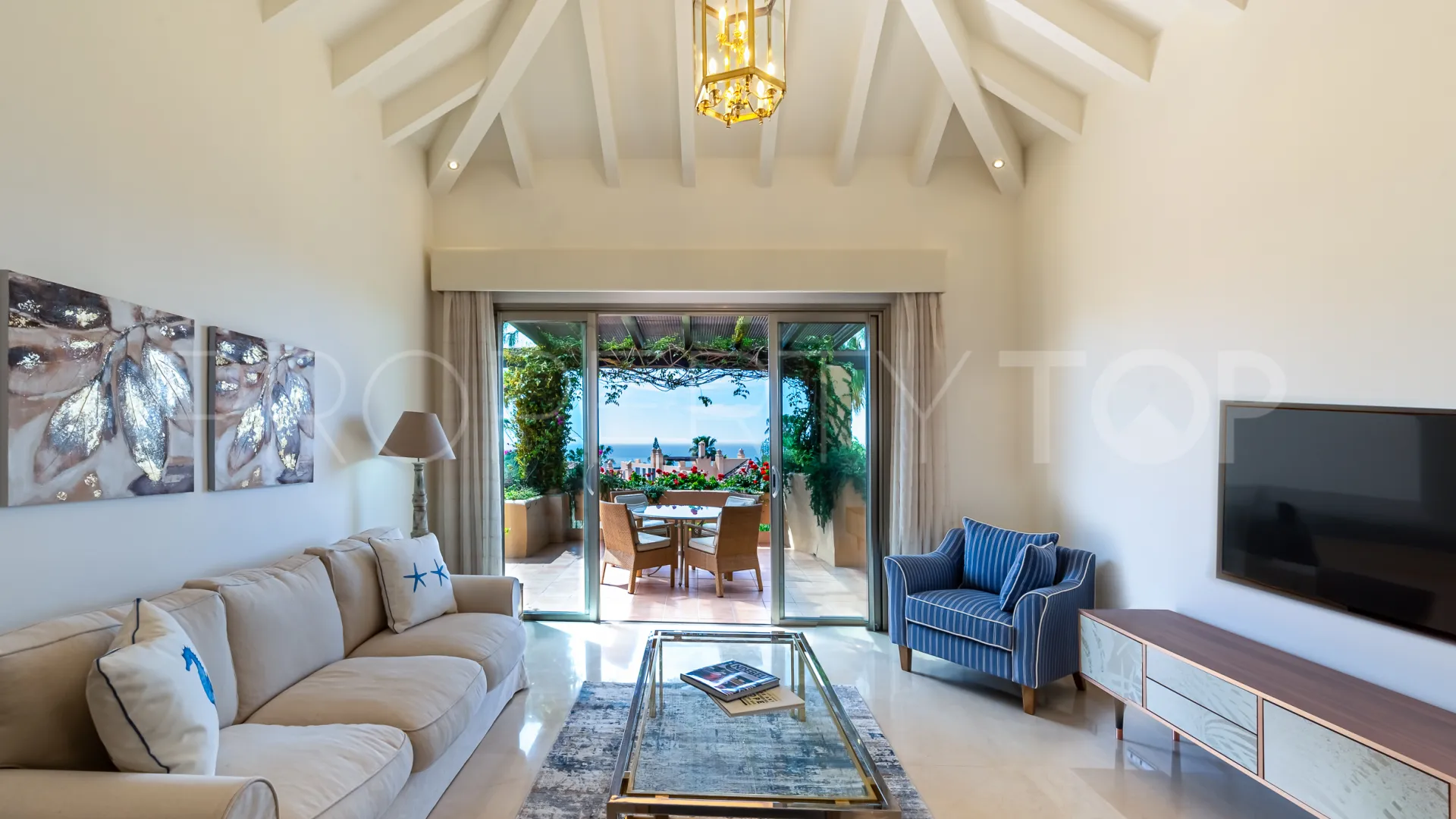 Penthouse for sale in Mansion Club with 2 bedrooms