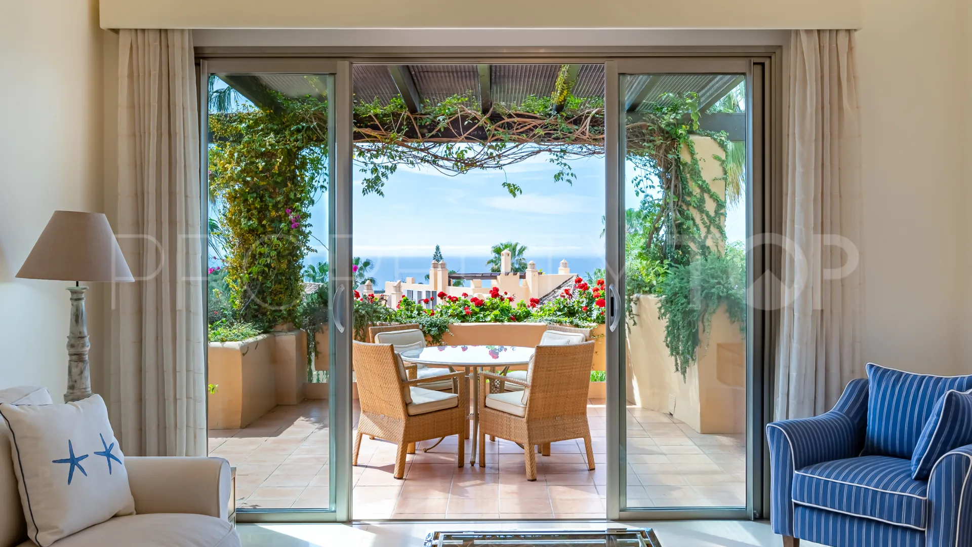 Penthouse for sale in Mansion Club with 2 bedrooms