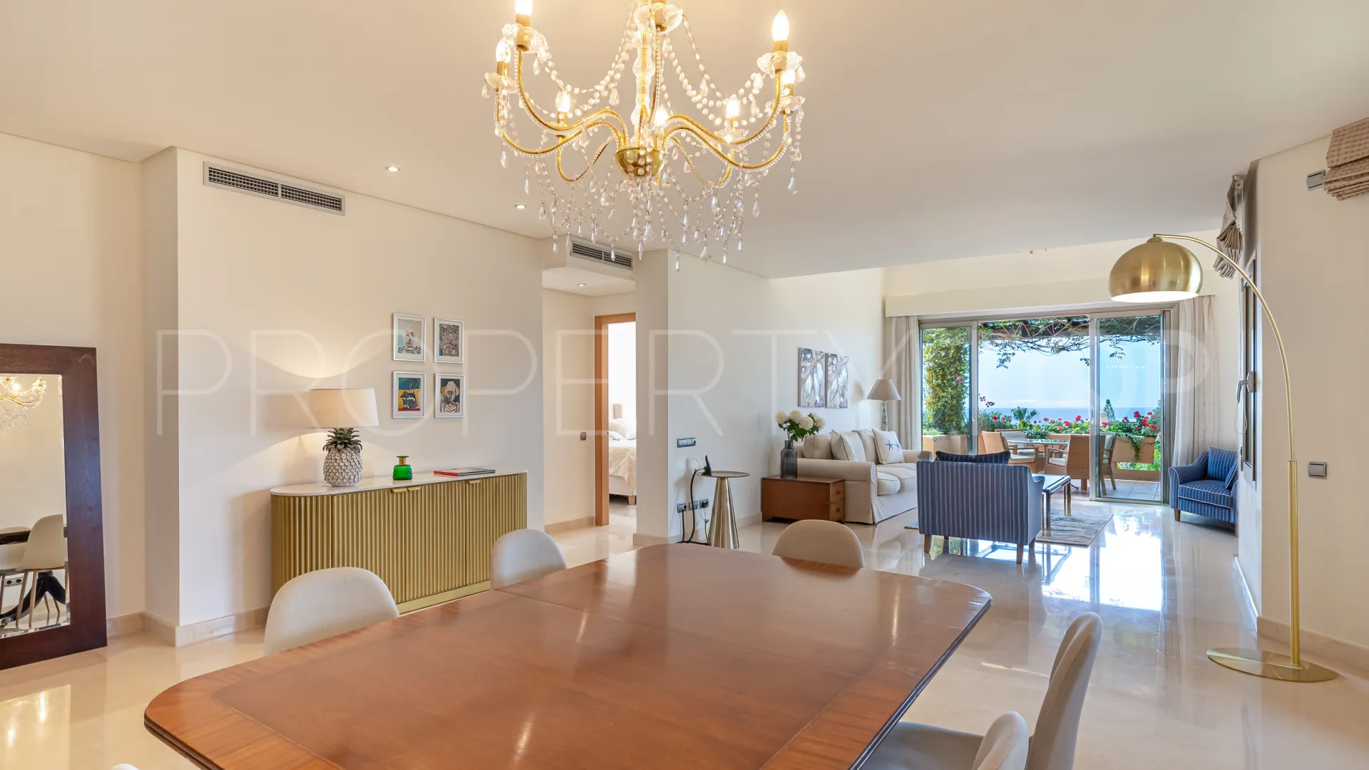 Penthouse for sale in Mansion Club with 2 bedrooms