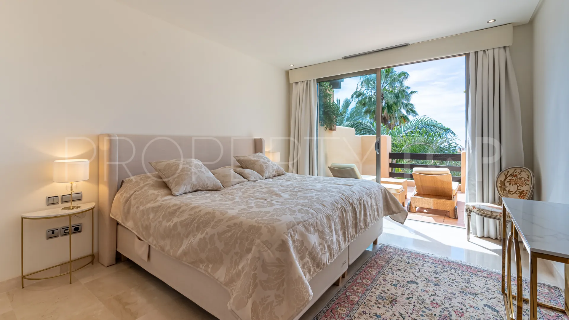 Penthouse for sale in Mansion Club with 2 bedrooms
