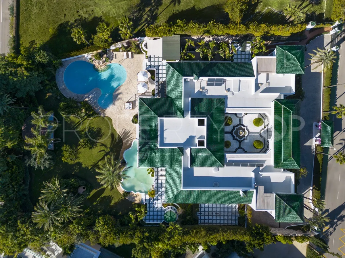 For sale villa in Aloha